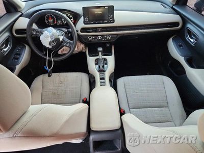 Zdjęcie 8 z 12 samochodu: 2024 HONDA HR-V LX VIN:3CZRZ1H32RM748240 - miniatura