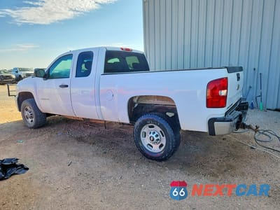 Drugie zdjęcie samochodu z przodu: 2013 CHEVROLET SILVERADO K2500 HEAVY DUTY VIN:1GC2KVCG7DZ134577 - miniatura