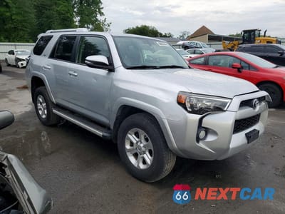 Czwarte zdjęcie samochodu z boku: 2015 TOYOTA 4RUNNER SR5 PREMIUM VIN:JTEBU5JR7F5234604 - miniatura