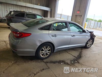 Trzecie zdjęcie samochodu z tyłu: 2016 HYUNDAI SONATA SE VIN:5NPE24AF7GH404694 - miniatura