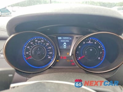 Zdjęcie 9 z 12 samochodu: 2013 HYUNDAI GENESIS COUPE 3.8 GRAND TOURING VIN:KMHHU6KJ8DU091299 - miniatura