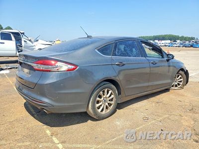Trzecie zdjęcie samochodu z tyłu: 2018 FORD FUSION S VIN:3FA6P0G75JR193617 - miniatura