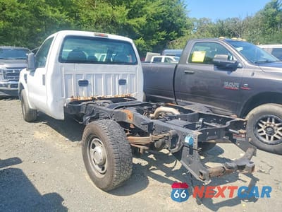 Drugie zdjęcie samochodu z przodu: 2010 FORD F350 SUPER DUTY VIN:1FTSF3A56AEB43011 - miniatura