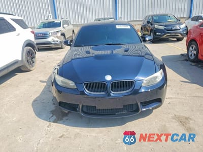 Piąte zdjęcie samochodu w środku: 2009 BMW M3 VIN:WBSWD93569P361871 - miniatura