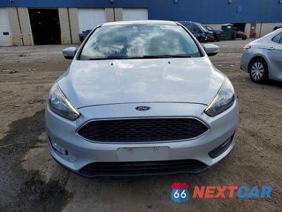 Piąte zdjęcie samochodu w środku: 2018 FORD FOCUS SEL VIN:1FADP3H23JL242484 - miniatura