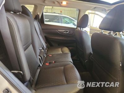 Zdjęcie 11 z 14 samochodu: 2019 NISSAN ROGUE SV VIN:JN8AT2MVXKW381518 - miniatura
