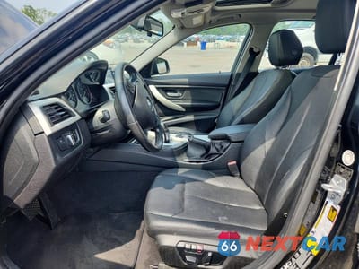Zdjęcie 7 z 12 samochodu: 2014 BMW 320 I XDRIVE VIN:WBA3C3G5XENR25061 - miniatura