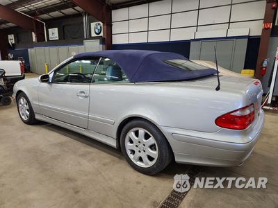 Drugie zdjęcie samochodu z przodu: 2002 MERCEDES-BENZ CLK 320 VIN:WDBLK65G02T119831 - miniatura