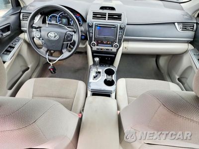Zdjęcie 8 z 12 samochodu: 2013 TOYOTA CAMRY HYBRID LE VIN:4T1BD1FK2DU096218 - miniatura