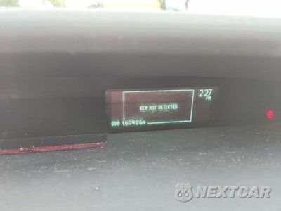 Zdjęcie 9 z 12 samochodu: 2011 TOYOTA PRIUS THREE VIN:JTDKN3DU7B1378502 - miniatura