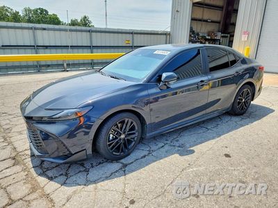 2026 TOYOTA CAMRY SE 4T1DAACKXTU210020 - główne zdjęcie licytacji z USA - miniatura