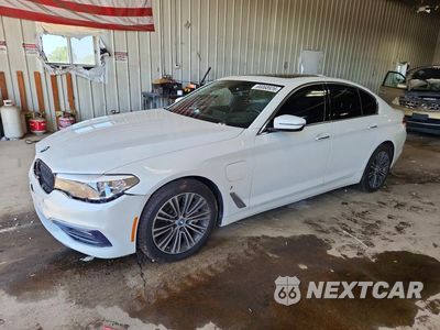 2018 BMW 530E WBAJA9C51JB250802 - główne zdjęcie licytacji z USA - miniatura
