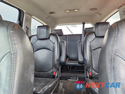 Zdjęcie 10 z 13 samochodu: 2010 CHEVROLET TRAVERSE LT VIN:1GNLVGED5AS104693 - miniatura
