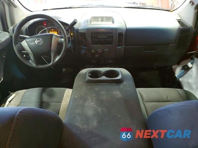 Zdjęcie 8 z 13 samochodu: 2014 NISSAN TITAN S VIN:1N6BA0EJ4EN515159 - miniatura