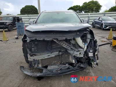 Piąte zdjęcie samochodu w środku: 2018 BUICK ENCLAVE ESSENCE VIN:5GAERBKW9JJ283746 - miniatura