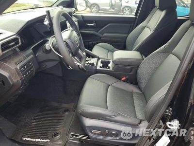 Zdjęcie 7 z 13 samochodu: 2025 TOYOTA TACOMA LIMITED HV VIN:3TYLC5LN5ST045285 - miniatura