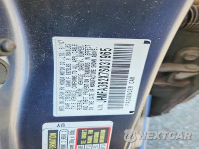 Zdjęcie 13 z 13 samochodu: 2007 HONDA CIVIC HYBRID VIN:JHMFA362X7S031965 - miniatura