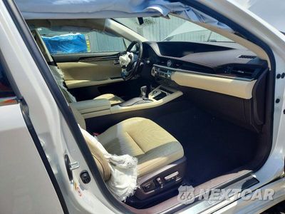 Zdjęcie 8 z 12 samochodu: 2017 LEXUS ES 350 VIN:JTHBK1GG8H2252136 - miniatura
