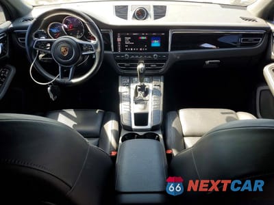 Zdjęcie 8 z 13 samochodu: 2021 PORSCHE MACAN VIN:WP1AA2A56MLB03773 - miniatura