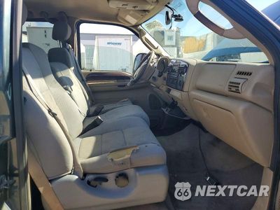 Zdjęcie 7 z 13 samochodu: 2005 FORD F350 SRW SUPER DUTY VIN:1FTWW31PX5EB79017 - miniatura