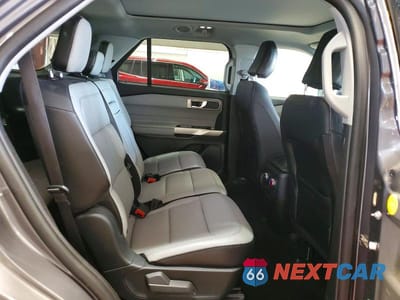 Zdjęcie 11 z 14 samochodu: 2021 FORD EXPLORER XLT VIN:1FMSK8DH1MGC45884 - miniatura