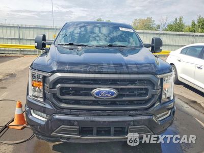 Piąte zdjęcie samochodu w środku: 2021 FORD F150 SUPERCREW VIN:1FTFW1ED0MFB41728 - miniatura