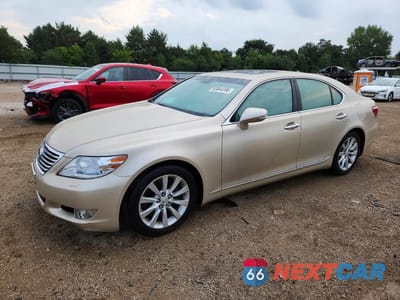 2012 LEXUS LS 460 JTHCL5EF2C5014065 - główne zdjęcie licytacji z USA - miniatura