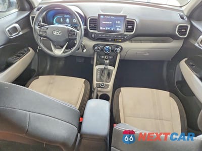 Zdjęcie 8 z 12 samochodu: 2023 HYUNDAI VENUE SEL VIN:KMHRC8A35PU271012 - miniatura
