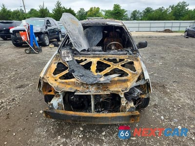Piąte zdjęcie samochodu w środku: 2003 TOYOTA COROLLA LE VIN:2T1BR38E73C136197 - miniatura