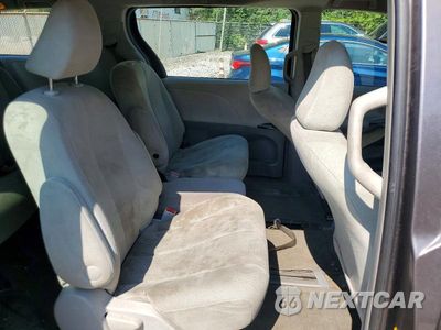 Zdjęcie 11 z 13 samochodu: 2012 TOYOTA SIENNA BASE 7-PASSENGER VIN:5TDZK3DC4CS260443 - miniatura