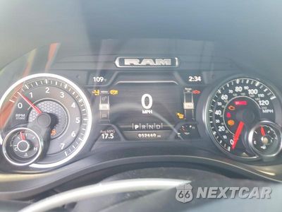 Zdjęcie 9 z 12 samochodu: 2024 RAM 1500 LARAMIE VIN:1C6RREJT0RN220457 - miniatura
