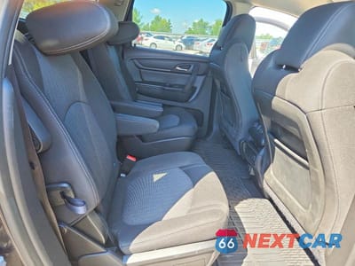 Zdjęcie 11 z 13 samochodu: 2015 CHEVROLET TRAVERSE LT VIN:1GNKVGKD7FJ352408 - miniatura