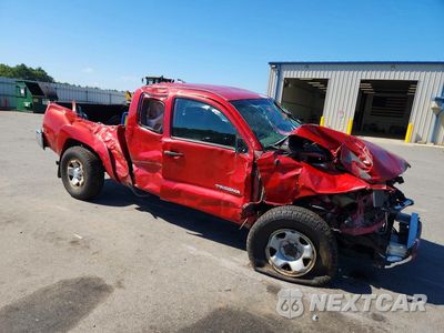 Czwarte zdjęcie samochodu z boku: 2014 TOYOTA TACOMA BASE VIN:5TFUX4ENXEX025074 - miniatura