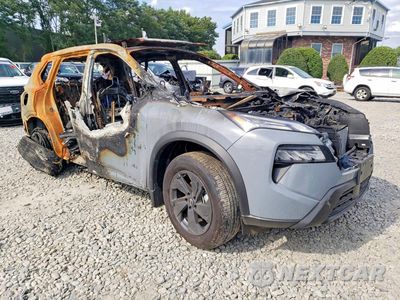 Czwarte zdjęcie samochodu z boku: 2026 NISSAN ROGUE SV VIN:5N1BT3BB3TC742083 - miniatura