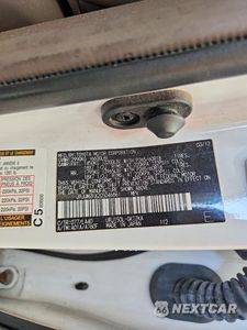 Zdjęcie 12 z 12 samochodu: 2012 LEXUS GX 460 PREMIUM VIN:JTJJM7FX2C5046861 - miniatura