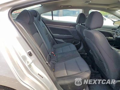 Zdjęcie 10 z 12 samochodu: 2017 HYUNDAI ELANTRA VALUE EDITION VIN:5NPD84LF4HH186643 - miniatura