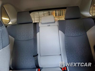 Zdjęcie 10 z 13 samochodu: 2025 TOYOTA RAV4 HYBRID XLE VIN:JTMRWRFV0SJ075002 - miniatura