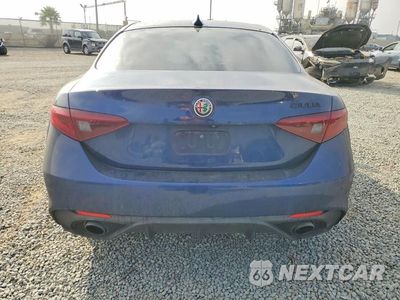 Zdjęcie 6 z 12 samochodu: 2019 ALFA ROMEO GIULIA VIN:ZARFAMAN2K7610104 - miniatura