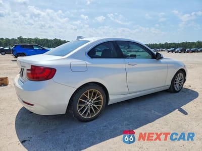 Trzecie zdjęcie samochodu z tyłu: 2014 BMW 228 I VIN:WBA1F5C54EV255846 - miniatura