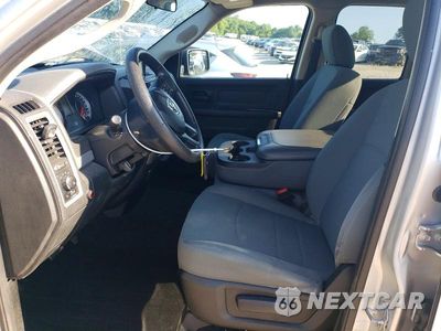 Zdjęcie 7 z 12 samochodu: 2017 RAM 1500 ST VIN:1C6RR7FG3HS864820 - miniatura