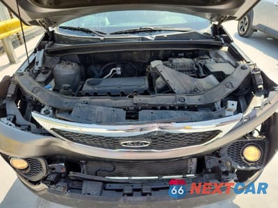 Zdjęcie 12 z 13 samochodu: 2011 KIA SORENTO LX VIN:5XYKT4A13BG110200 - miniatura