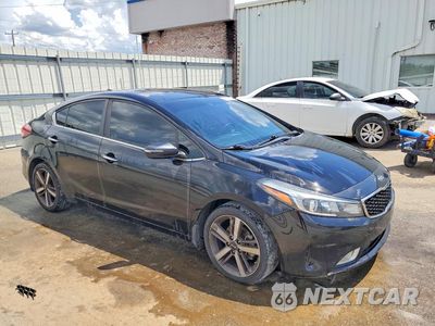 Czwarte zdjęcie samochodu z boku: 2017 KIA FORTE EX VIN:3KPFN4A80HE004947 - miniatura
