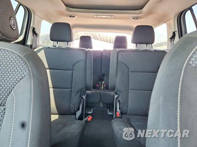 Zdjęcie 10 z 14 samochodu: 2023 GMC ACADIA SLE VIN:1GKKNKL49PZ239058 - miniatura