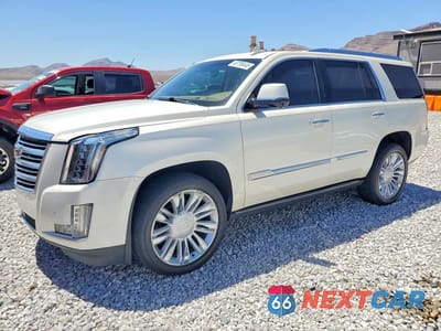 2015 CADILLAC ESCALADE PLATINUM 1GYS4PKJ9FR735750 - główne zdjęcie licytacji z USA - miniatura