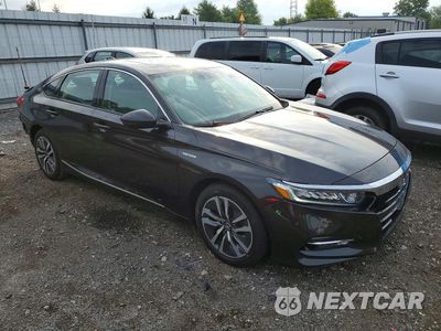 Czwarte zdjęcie samochodu z boku: 2018 HONDA ACCORD HYBRID EXL VIN:1HGCV3F59JA004645 - miniatura