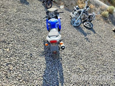 Zdjęcie 6 z 9 samochodu: 2004 SUZUKI GS500 FK VIN:VTTGM51A642101283 - miniatura