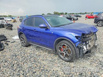 Czwarte zdjęcie samochodu z boku: 2022 ALFA ROMEO STELVIO TI VIN:ZASPAKBN3N7D30415 - miniatura