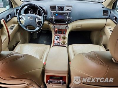 Zdjęcie 8 z 14 samochodu: 2013 TOYOTA HIGHLANDER LIMITED VIN:5TDDK3EH4DS256544 - miniatura