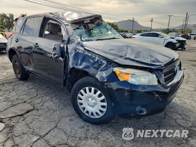 Czwarte zdjęcie samochodu z boku: 2007 TOYOTA RAV4 BASE VIN:JTMZD33V576037055 - miniatura