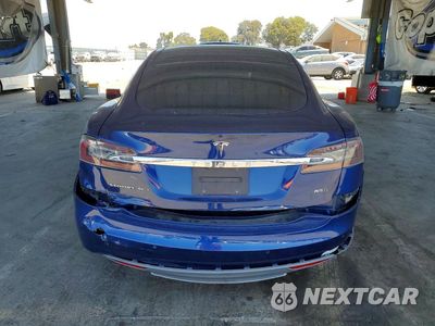 Zdjęcie 6 z 12 samochodu: 2015 TESLA MODEL S VIN:5YJSA1E25FF119758 - miniatura